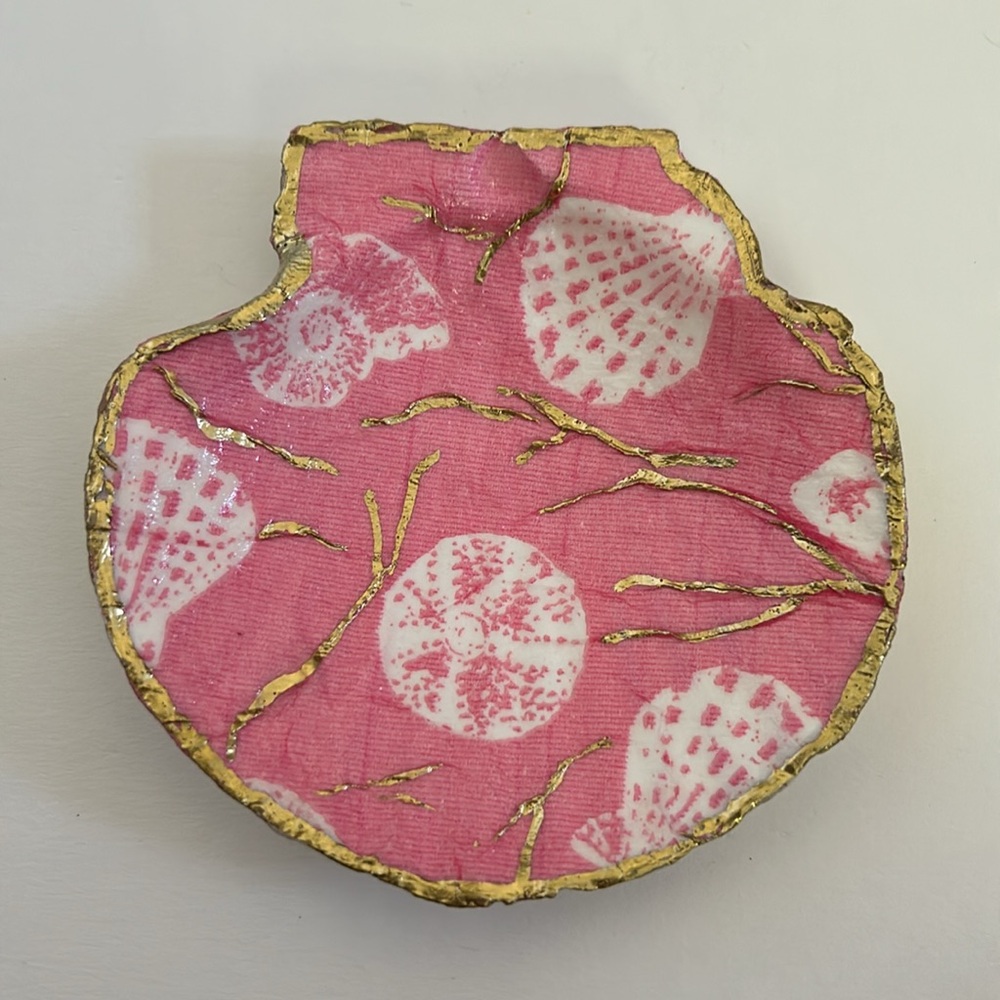 Decoupage Pink/White Shell Print Scallop Shell Trinket Dish